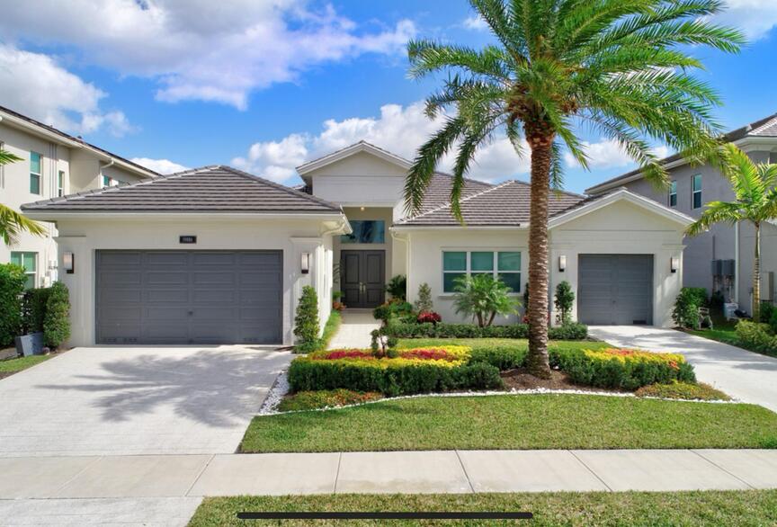 Photo of 19886 Meadowside Lane, Boca Raton, FL 33498 (MLS # B26082254)