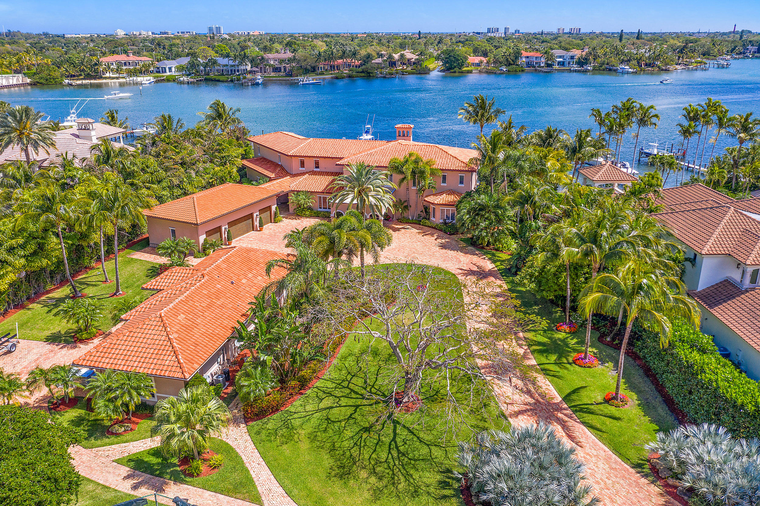 Anchorage Point - Residential