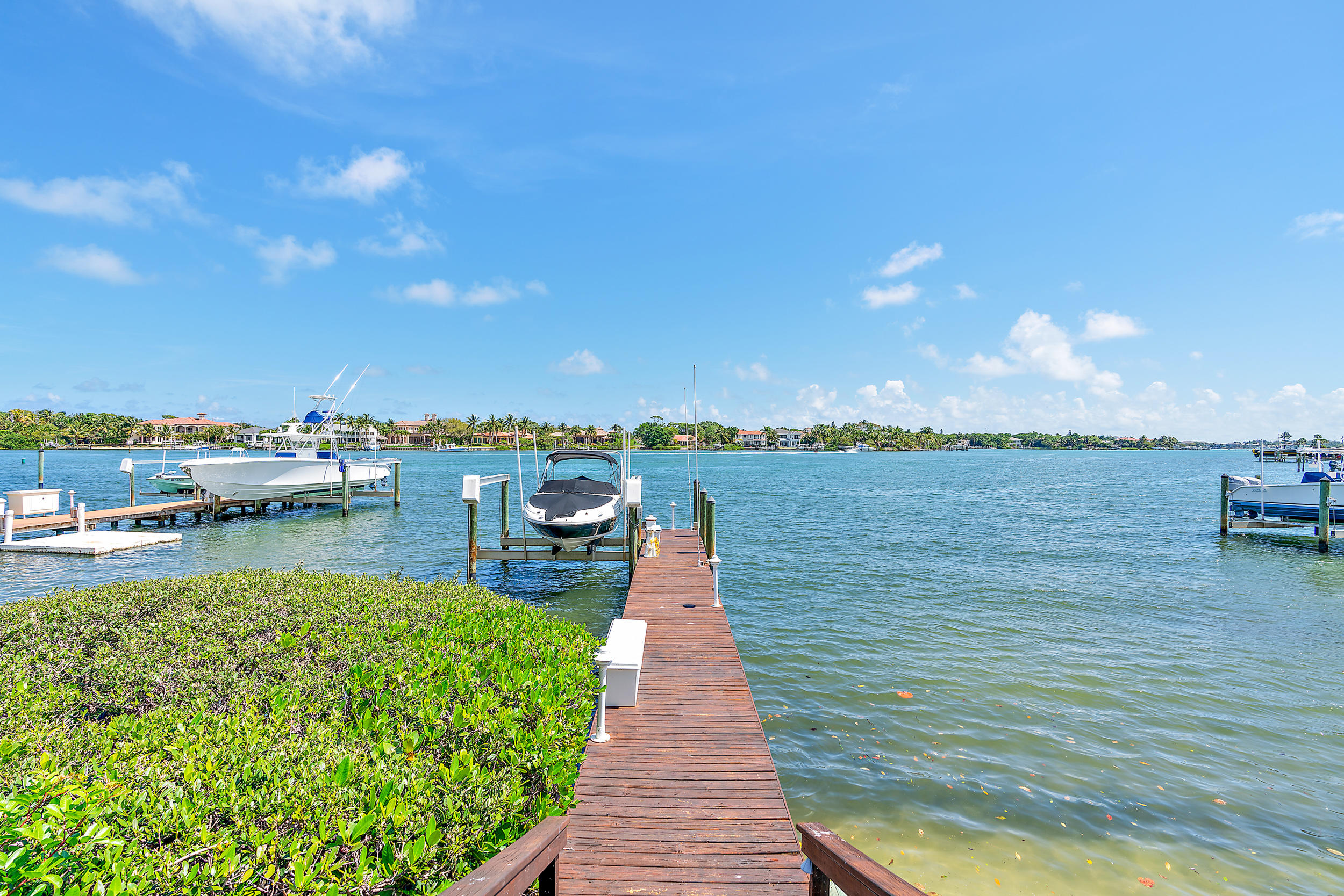 Anchorage Point - Residential