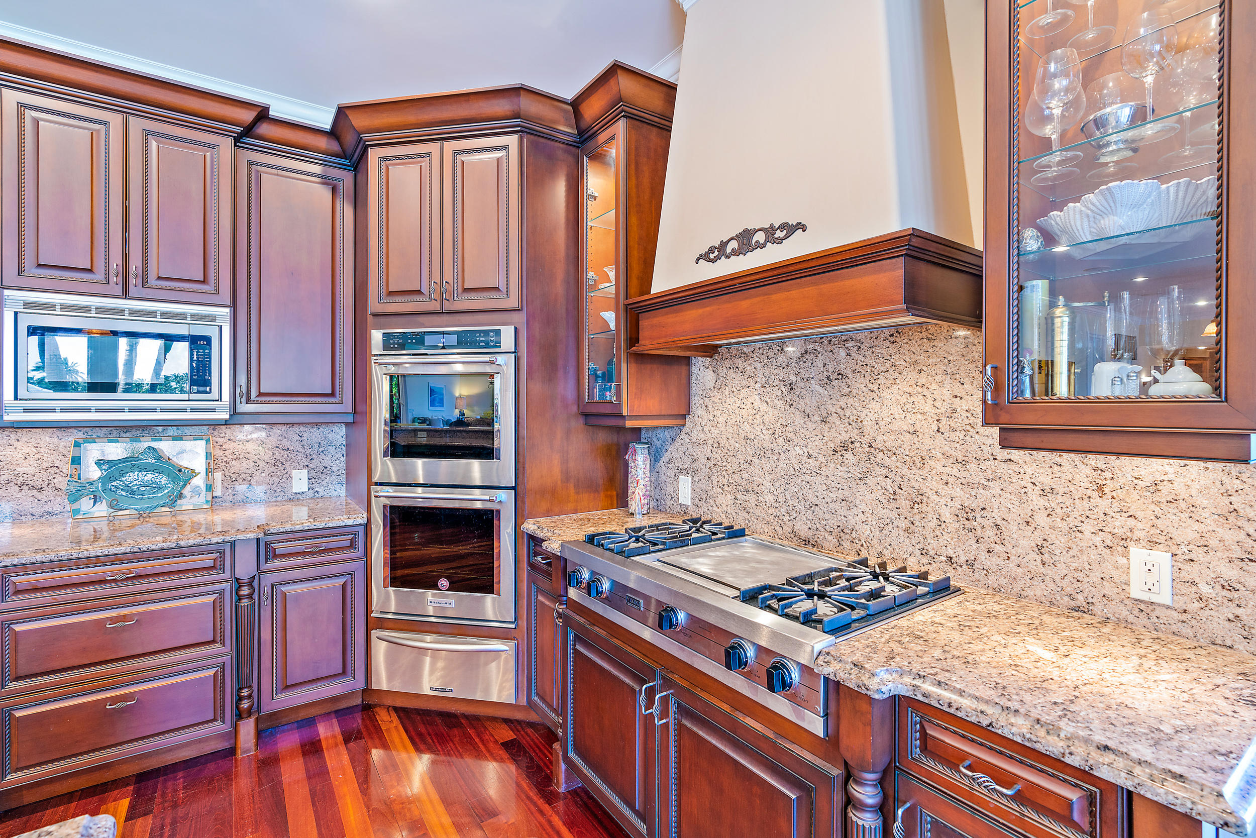 Anchorage Point - Residential