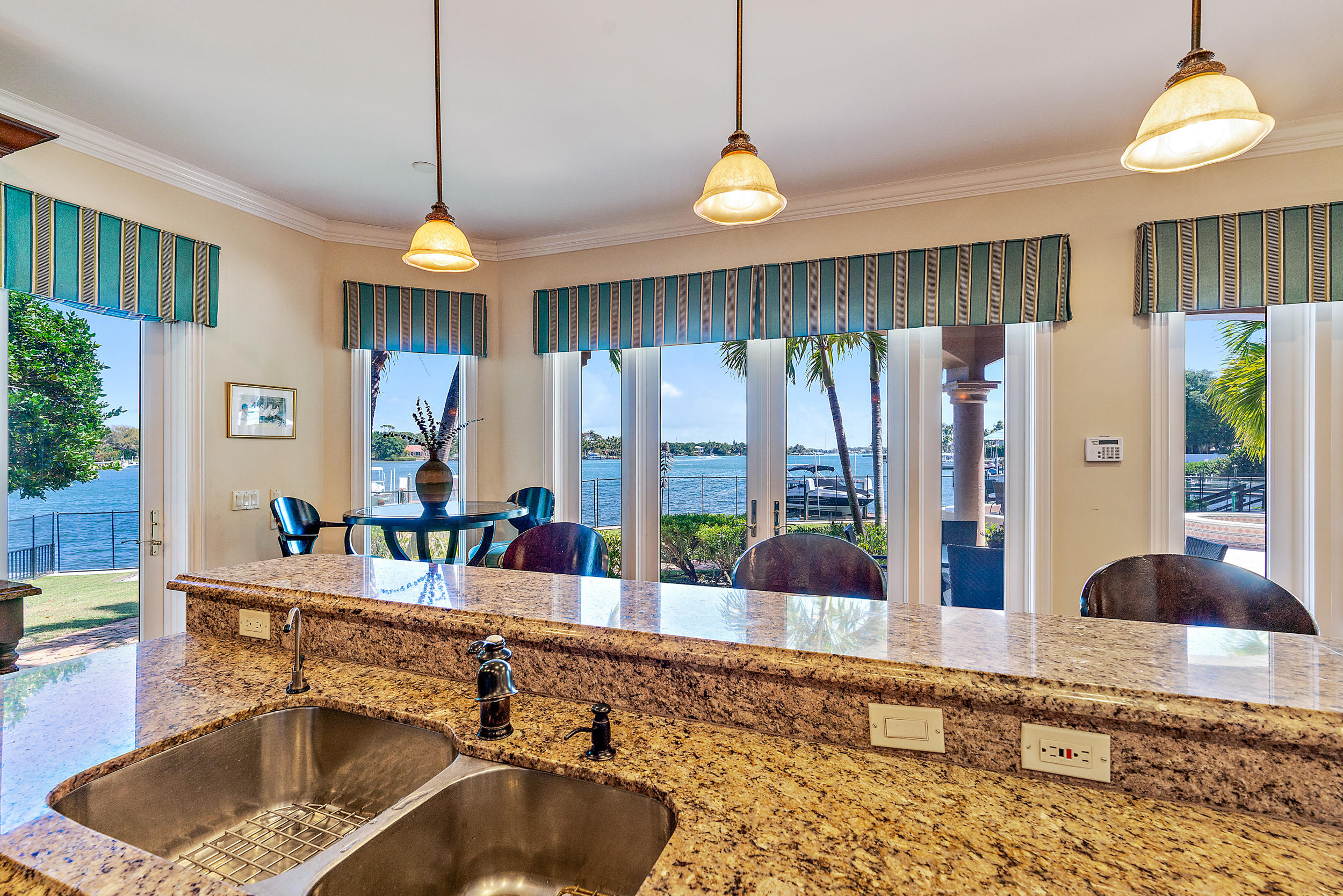 Anchorage Point - Residential