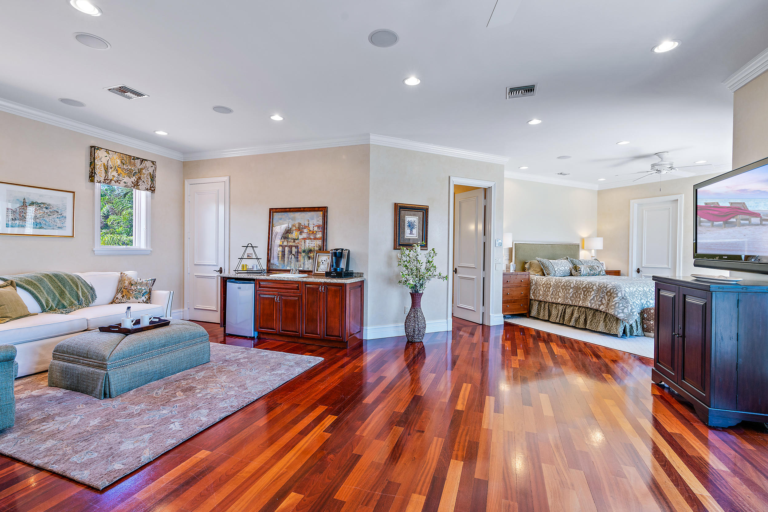 Anchorage Point - Residential