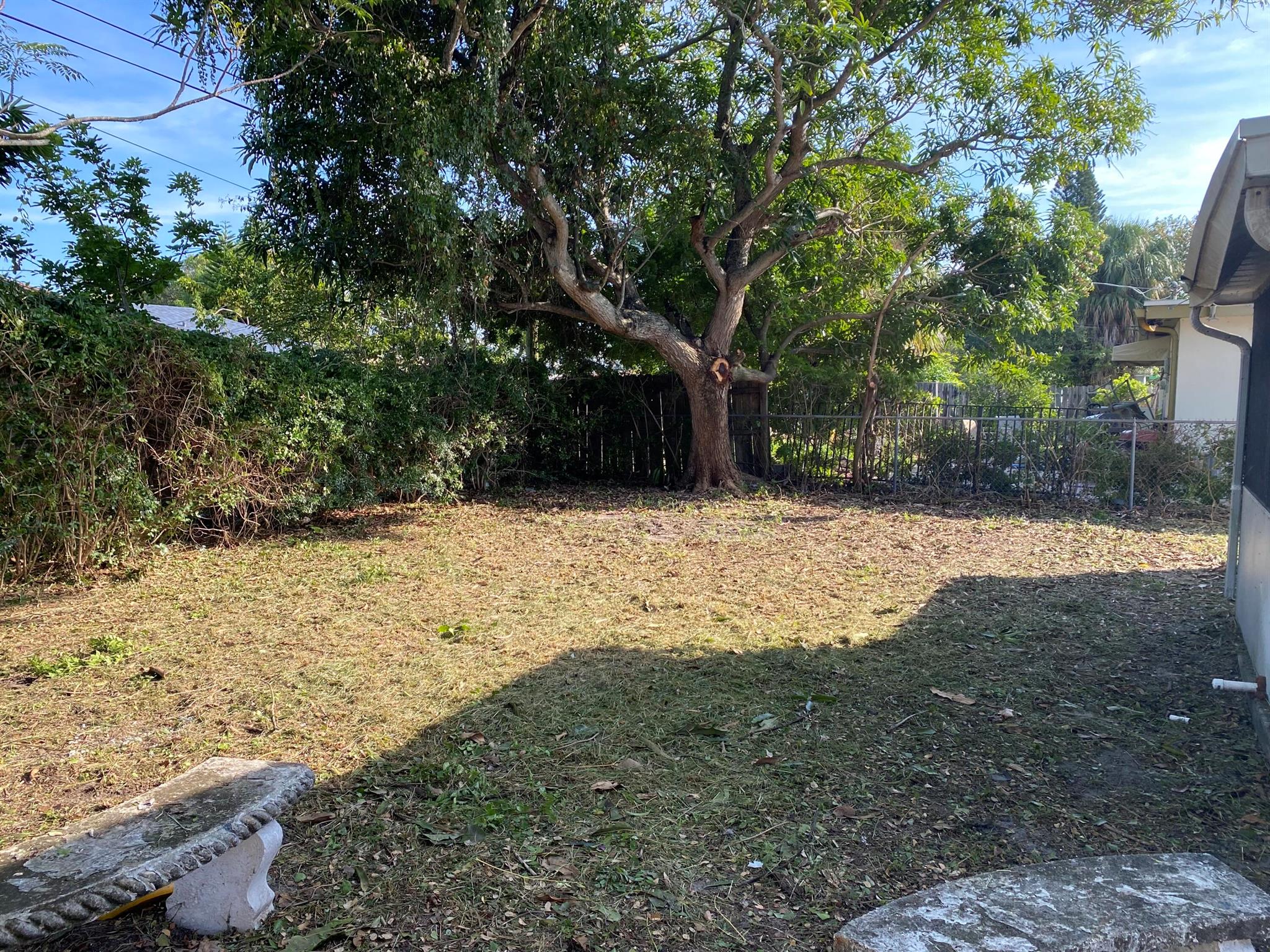 RIVIERA BEACH HEIGHTS - Residential