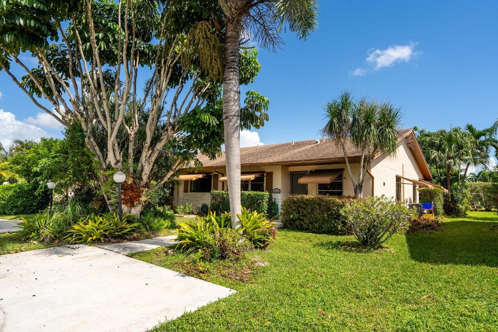 Photo of 14716 Lucy Drive, Delray Beach, FL 33484 (MLS # F10529754)