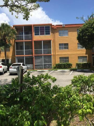 Heritage Circle Condo - Residential