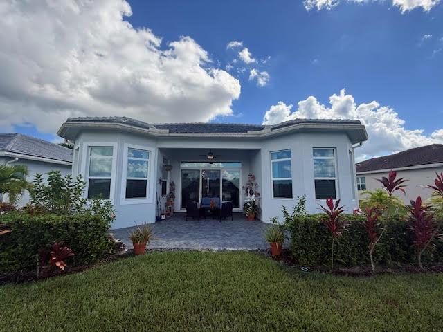 VERANO - Residential Lease