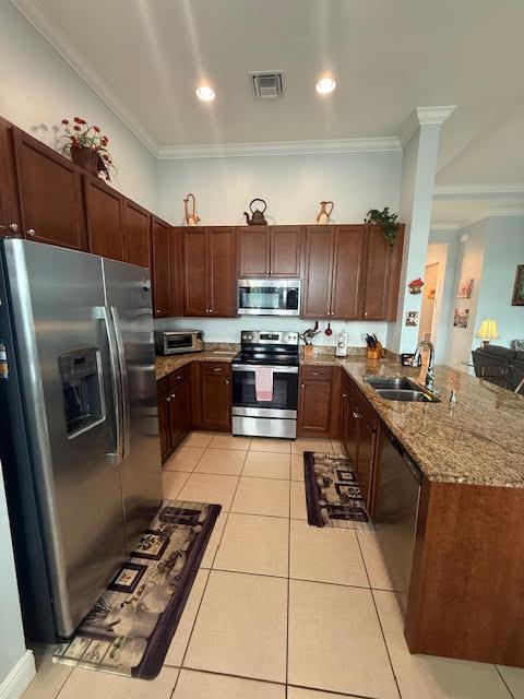 VERANO - Residential Lease