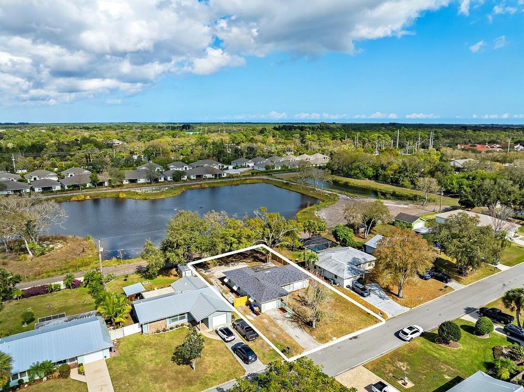 Photo of 5950 24th Street, Vero Beach, FL 32966 (MLS # R11160838)