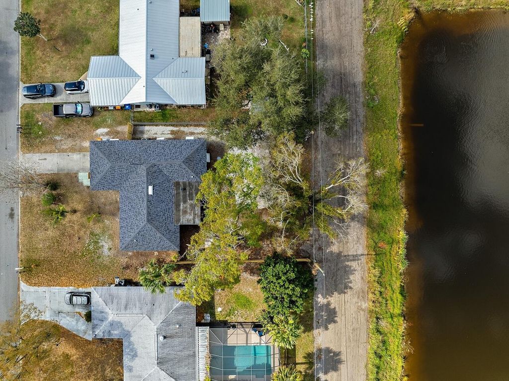 Photo of 5950 24th Street, Vero Beach, FL 32966 (MLS # R11160838)