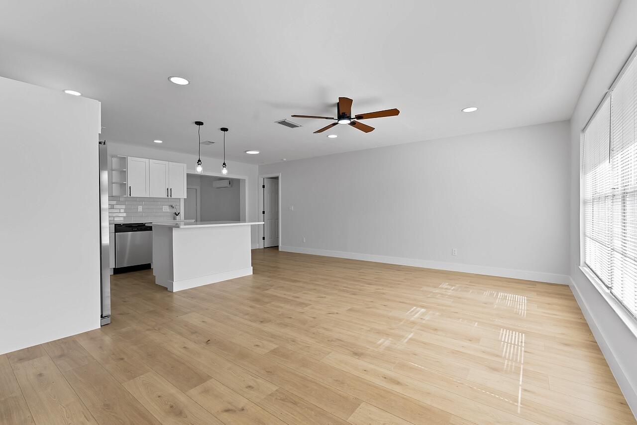 RIVERA ESTATES - Residential