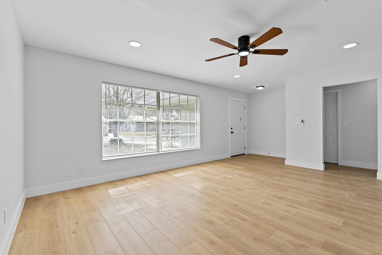 RIVERA ESTATES - Residential