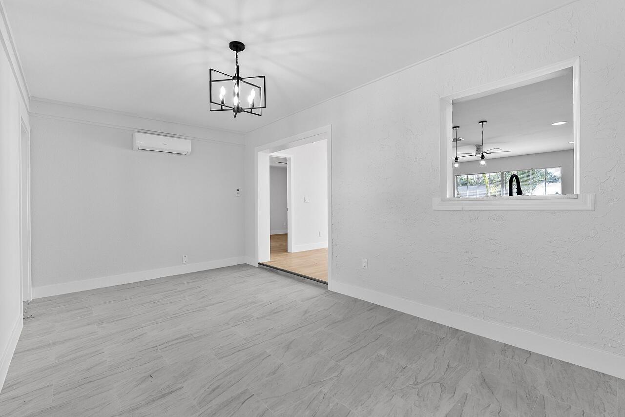 RIVERA ESTATES - Residential