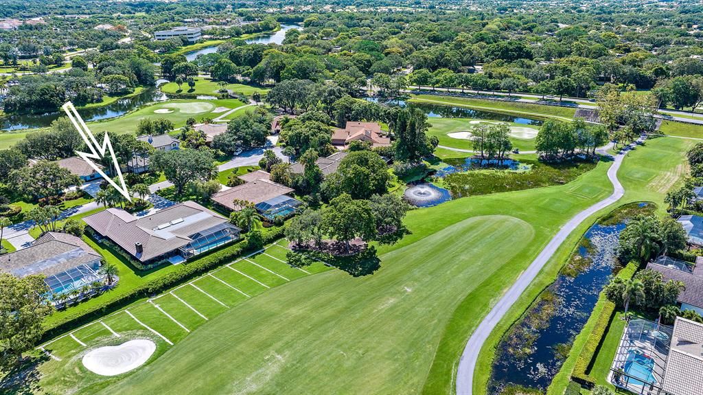 Photo of 8 Cambria Road Rd E, Palm Beach Gardens, FL 33418 (MLS # R10806987)