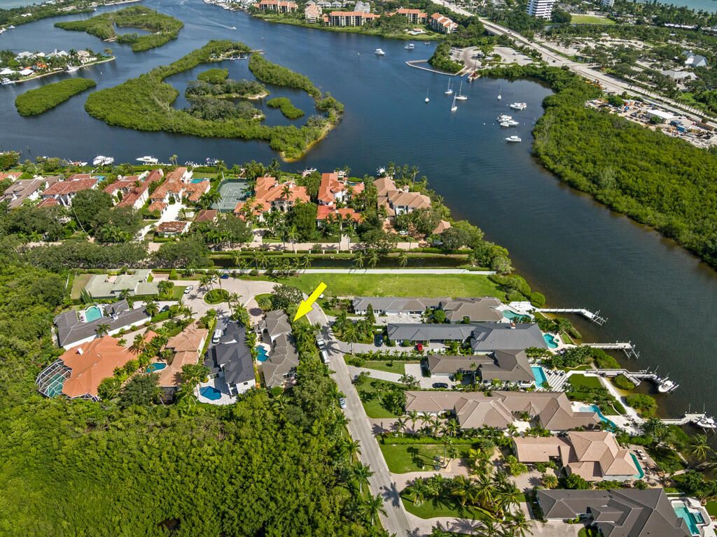 Photo of 354 Fishermans Way, Jupiter, FL 33477 (MLS # R11018601)