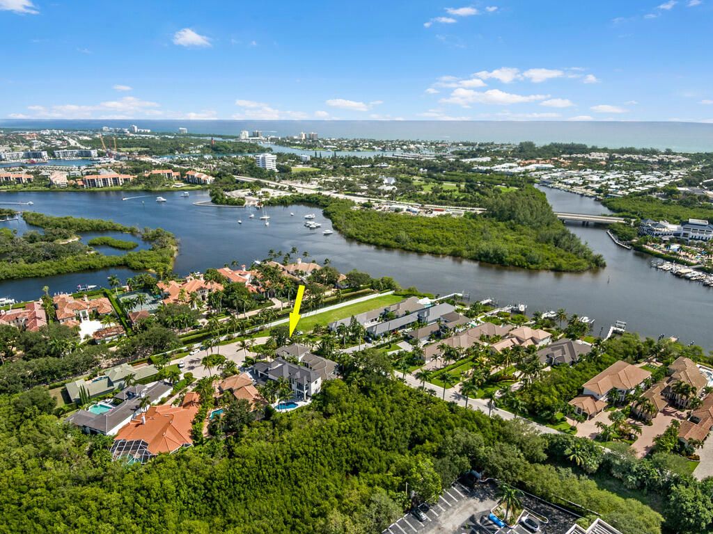 Photo of 354 Fishermans Way, Jupiter, FL 33477 (MLS # R11018601)