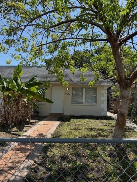 1326 NW 8th Ave