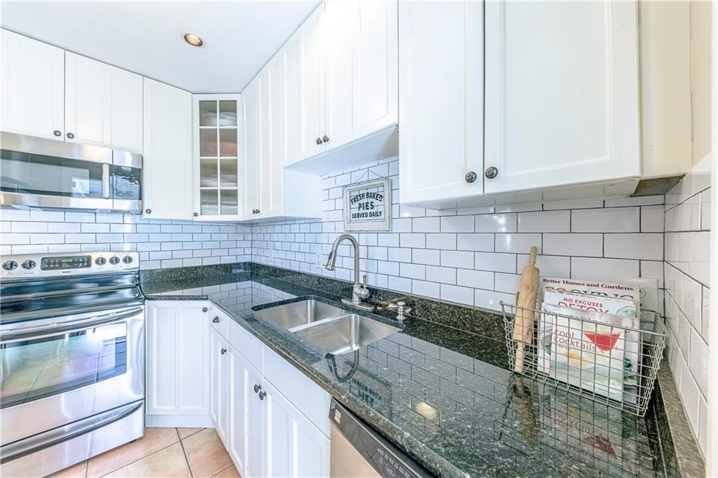 River Oaks - Residential