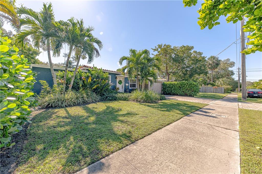 River Oaks - Residential