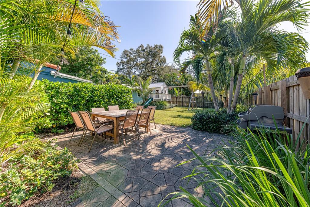 River Oaks - Residential