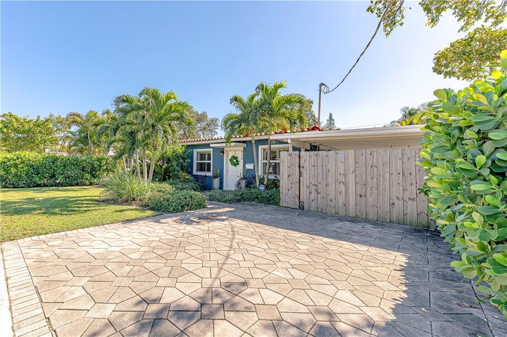 River Oaks - Residential