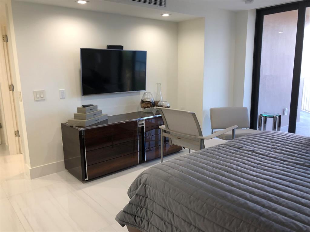 TRAFALGAR OF HIGHLAND BEACH CONDO - Residential Lease