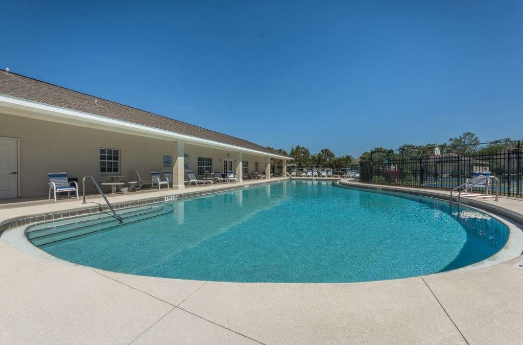 Photo of 102 Bellamy Trail, Sebastian, FL 32958 (MLS # R10999142)