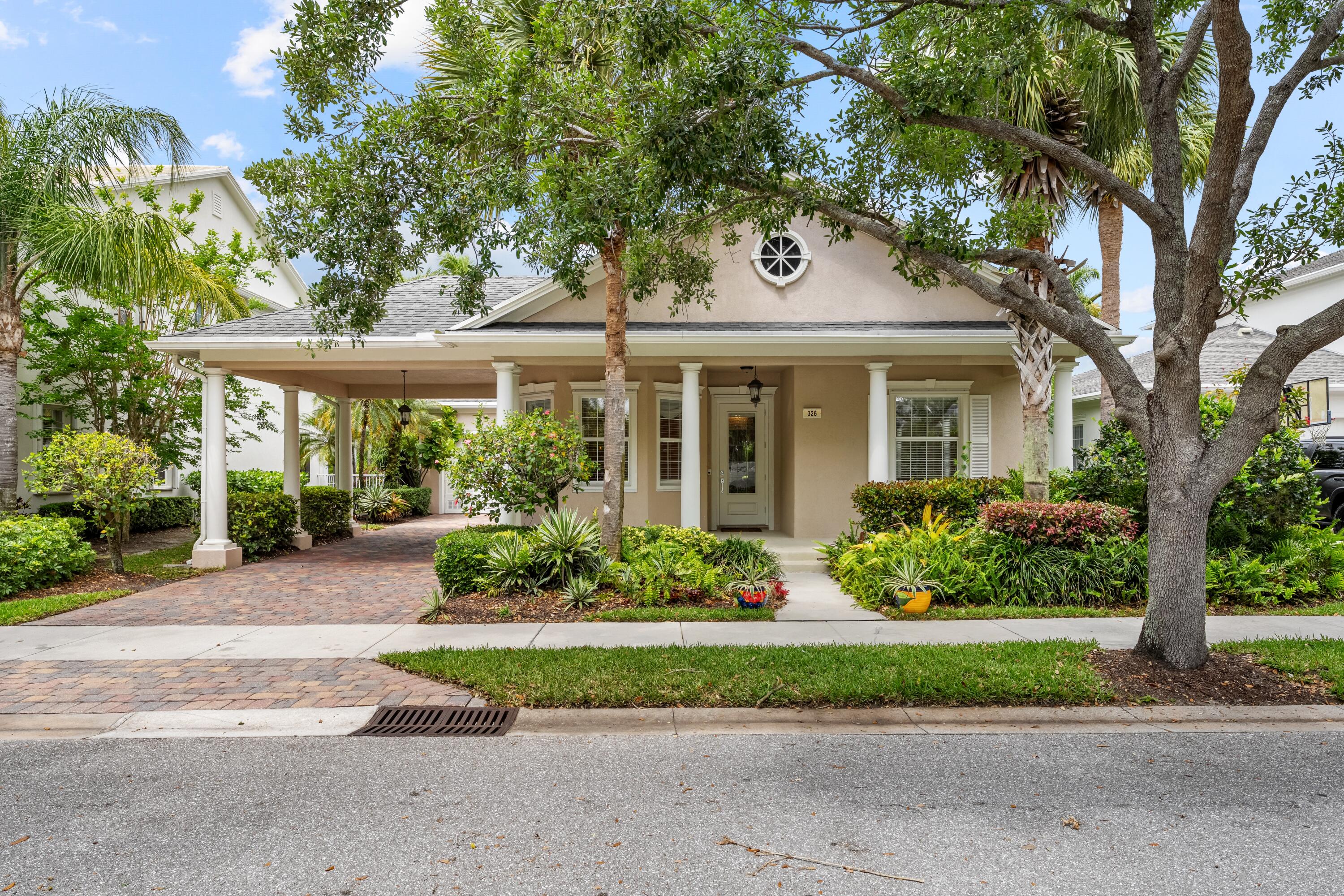 MARTINIQUE AT ABACOA 2 - Residential