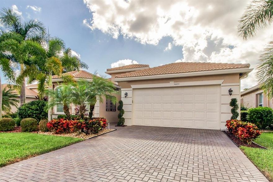 This Beautiful well maintained home shows like a Model. Open Floor Plan, 3 Bedrooms, Plus a Den. Extended Patio in addition to the screened in Porch. 
Granite Kitchen, light wood Cabinets, Stainless Steel Appliances. Air Condition unit was just replaced less then 3 months ago. Bring your Fussiest Buyer! Contact Listing agent for showings.