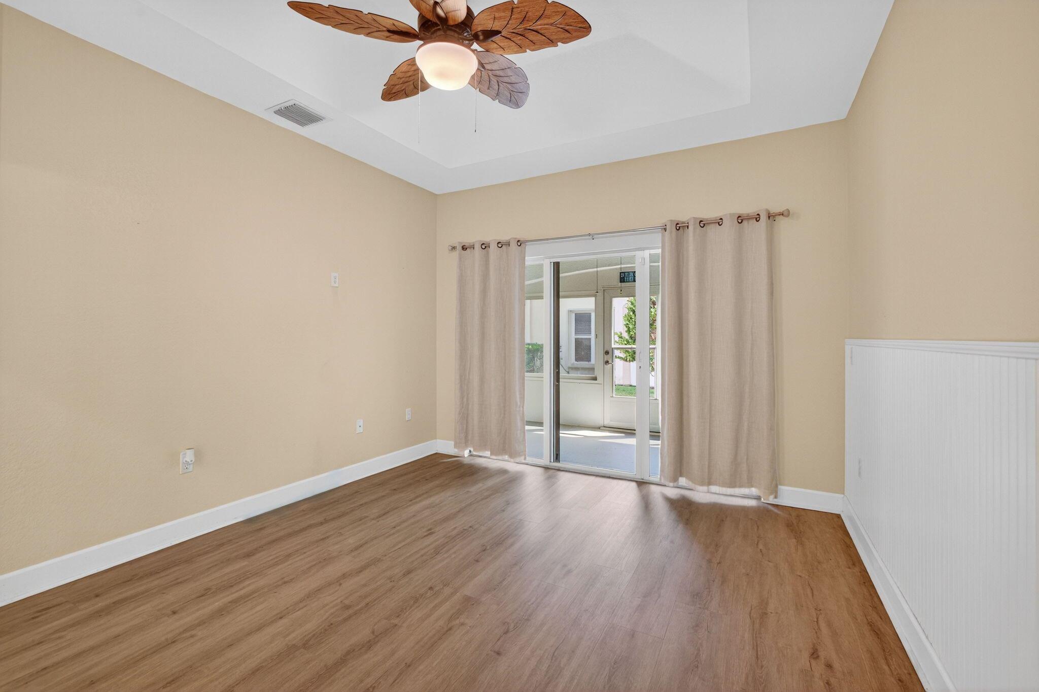 THE LAKES AT THE SAVANNAH - Residential Lease