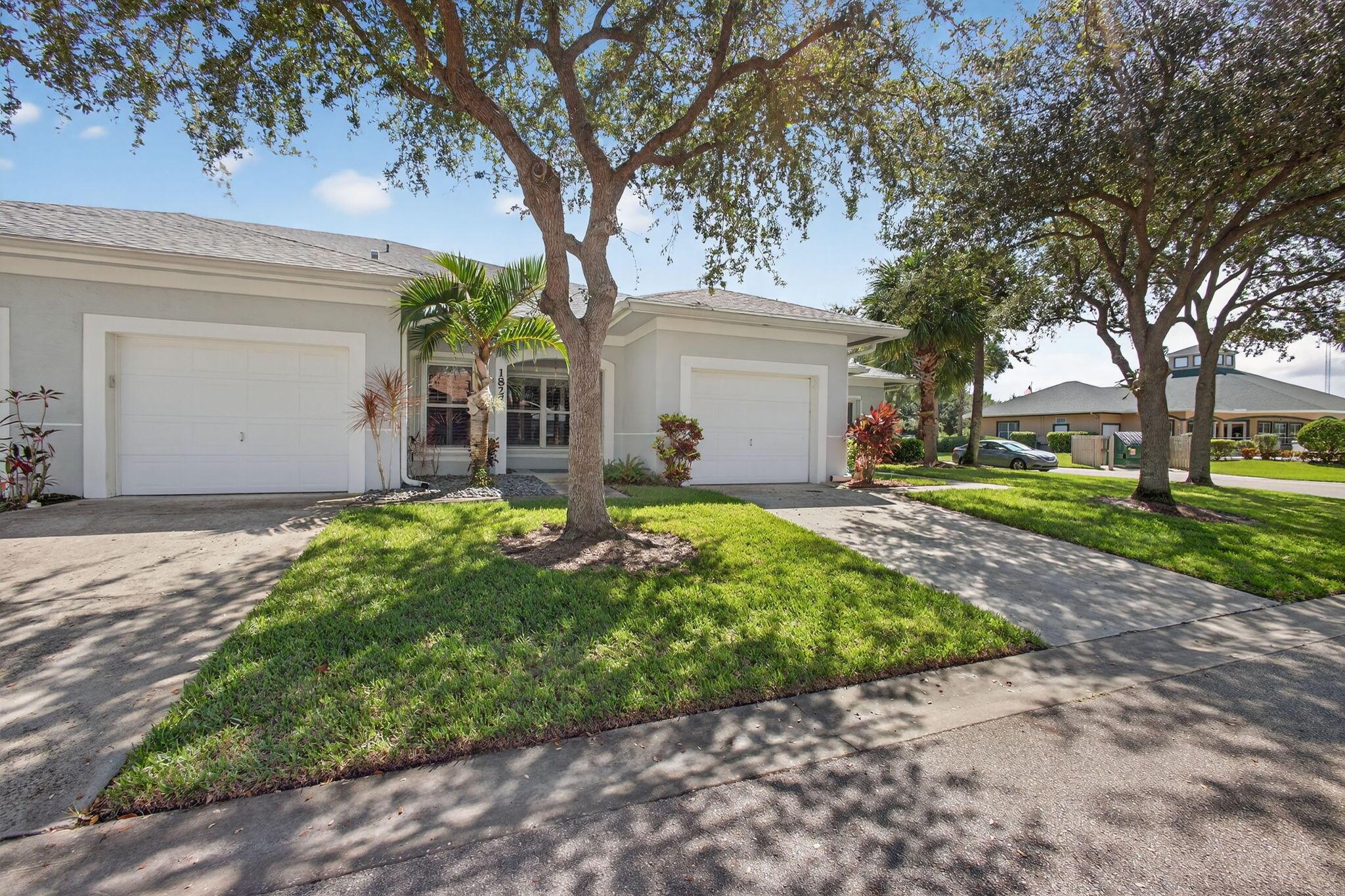 THE LAKES AT THE SAVANNAH - Residential Lease