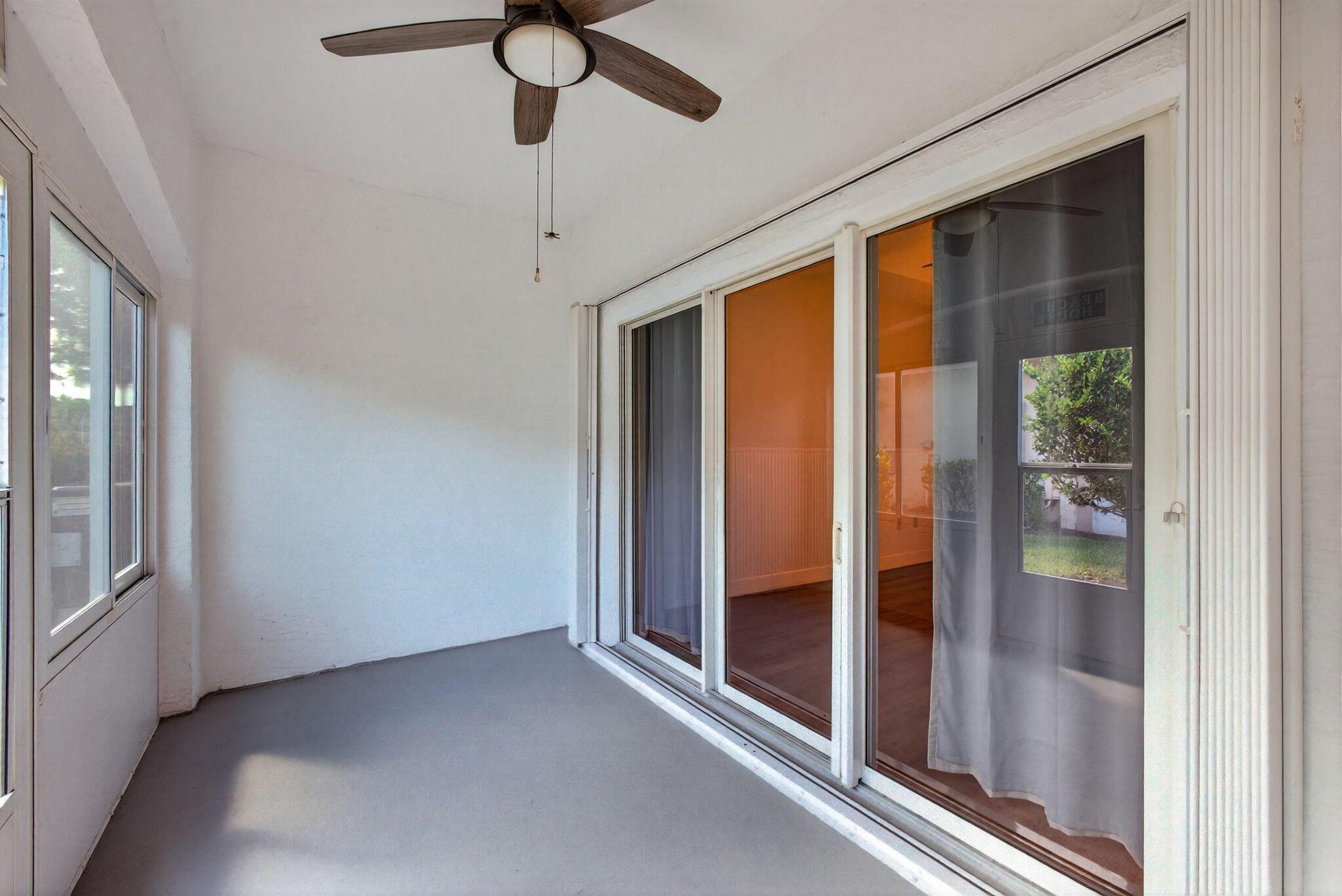 THE LAKES AT THE SAVANNAH - Residential Lease