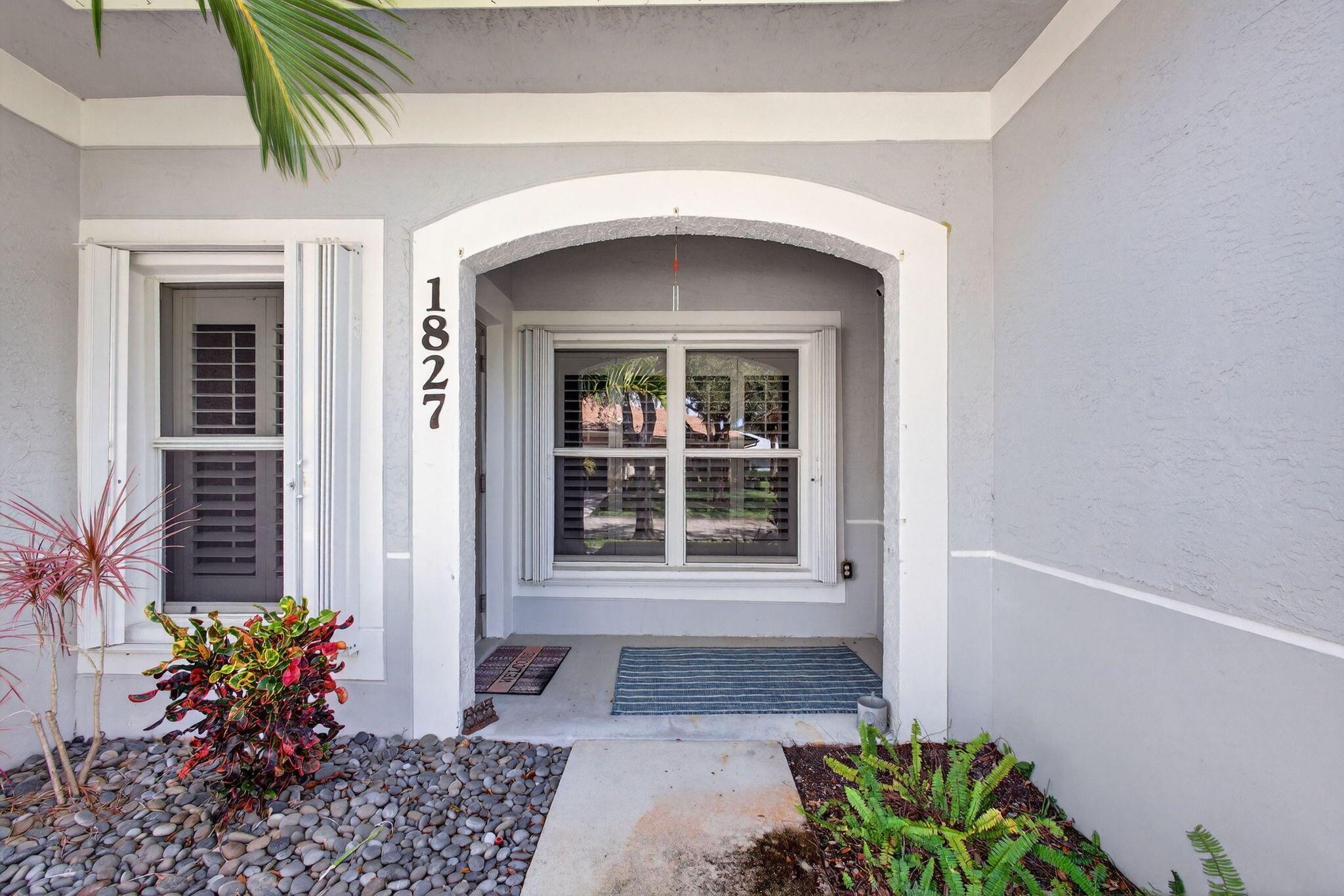 THE LAKES AT THE SAVANNAH - Residential Lease