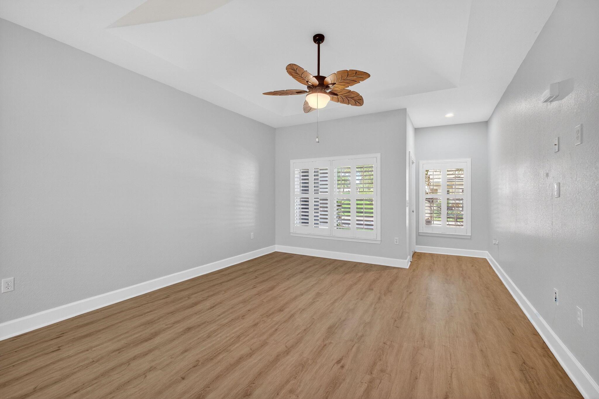 THE LAKES AT THE SAVANNAH - Residential Lease