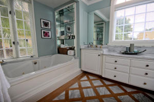 ROYAL PARK - Residential