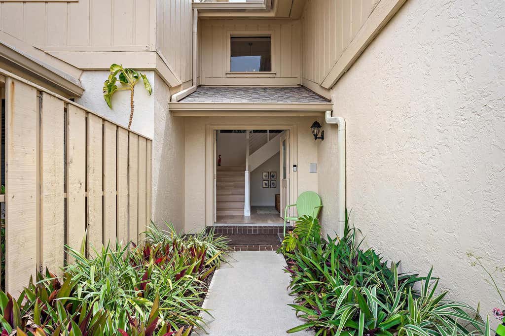 Photo of 17165 Waterbend Drive #206, Jupiter, FL 33477 (MLS # B26027873)