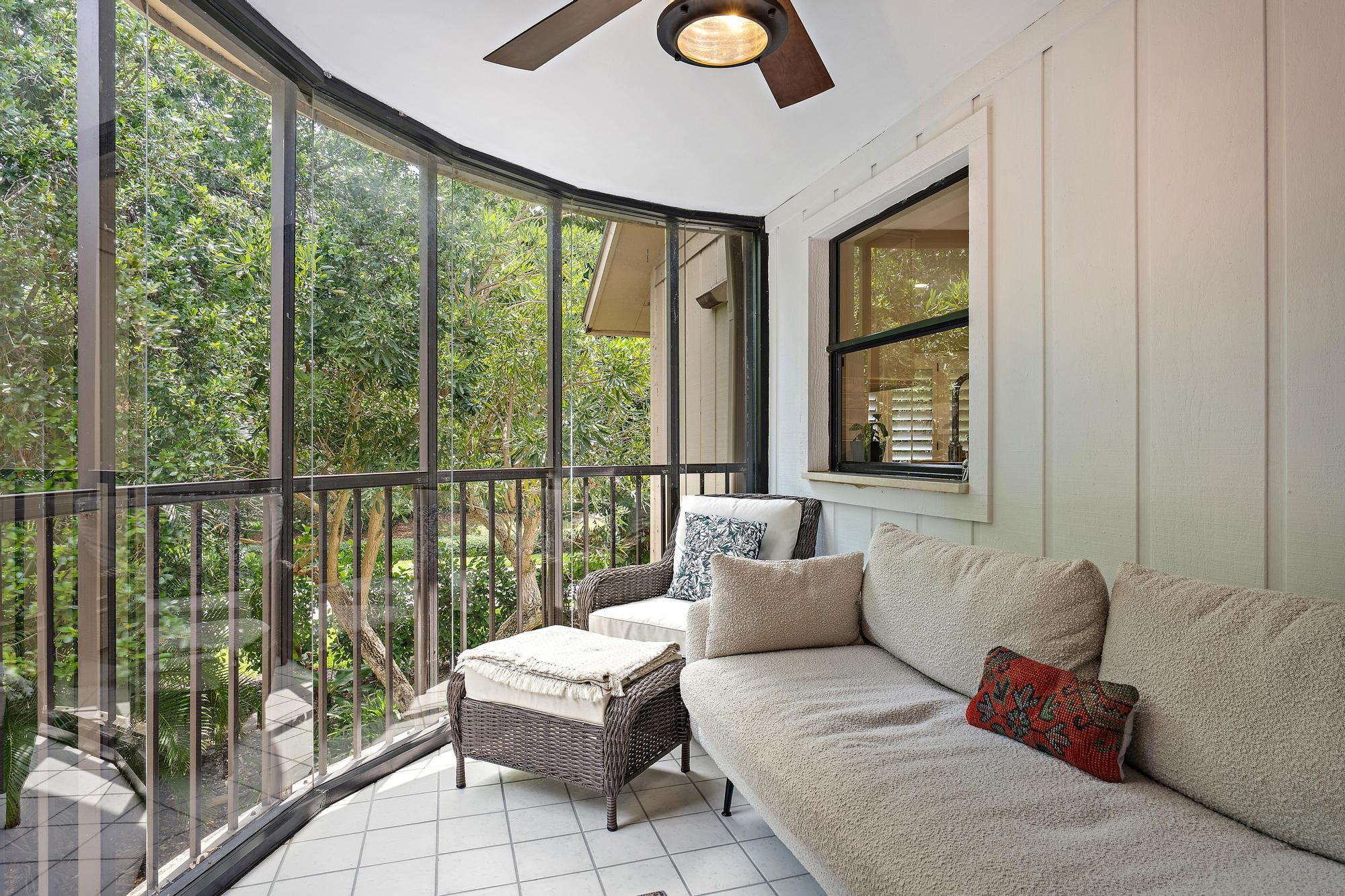 WATERBEND AT JONATHANS LANDING CONDO - Residential