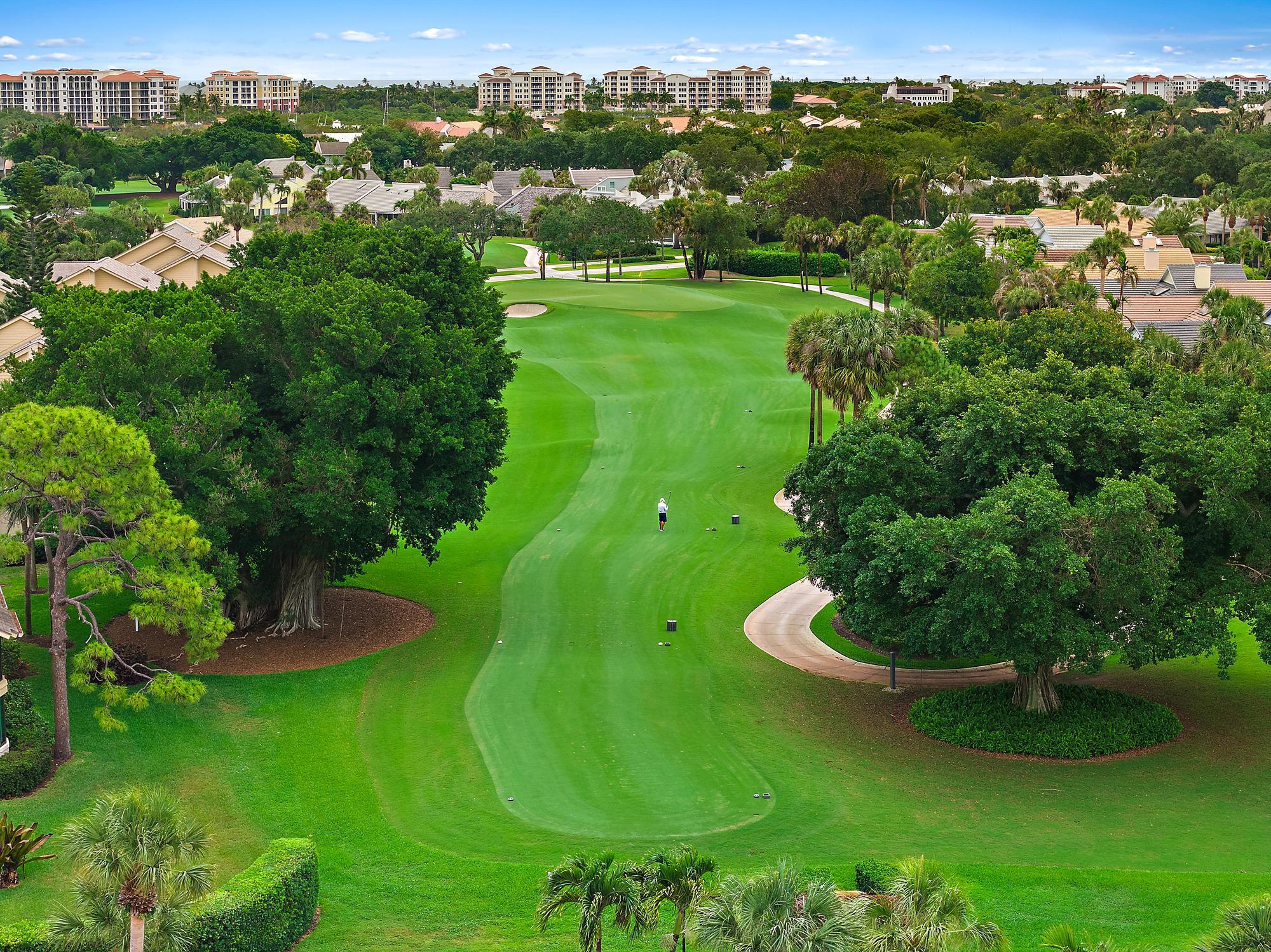 WATERBEND AT JONATHANS LANDING CONDO - Residential