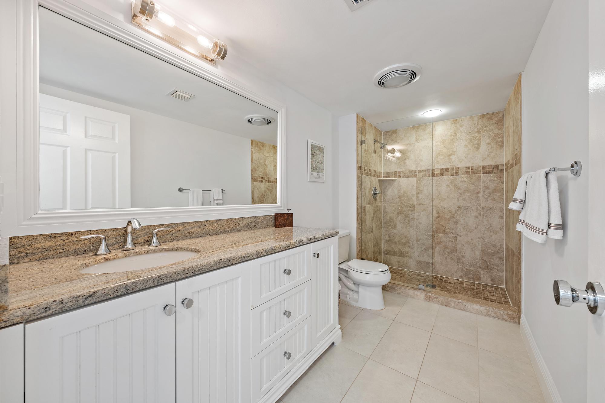 WATERBEND AT JONATHANS LANDING CONDO - Residential