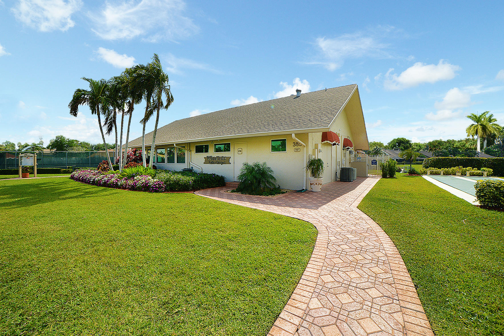 HOMEWOOD LAKES SEC D - Residential