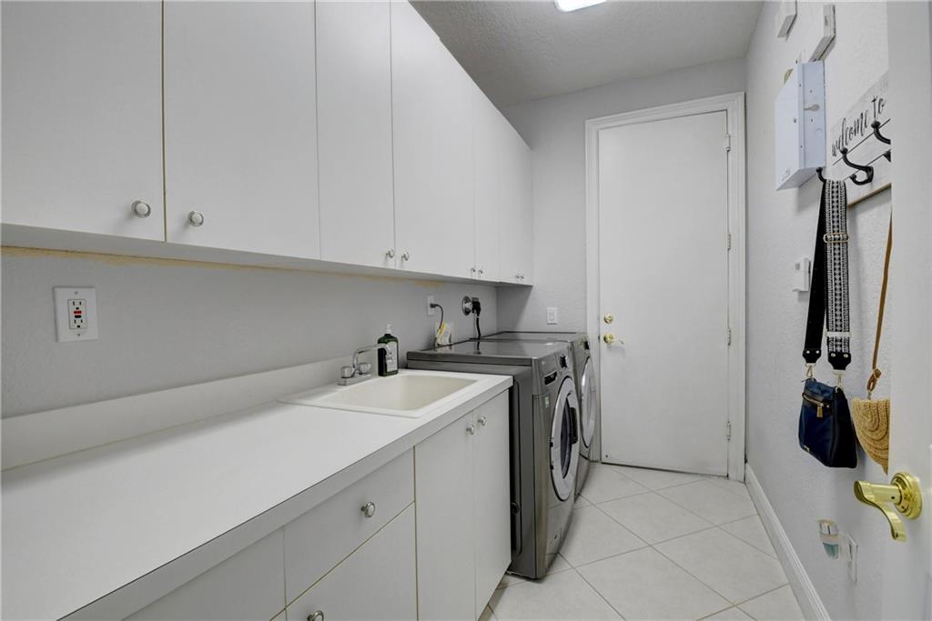 Capella 01 - Residential