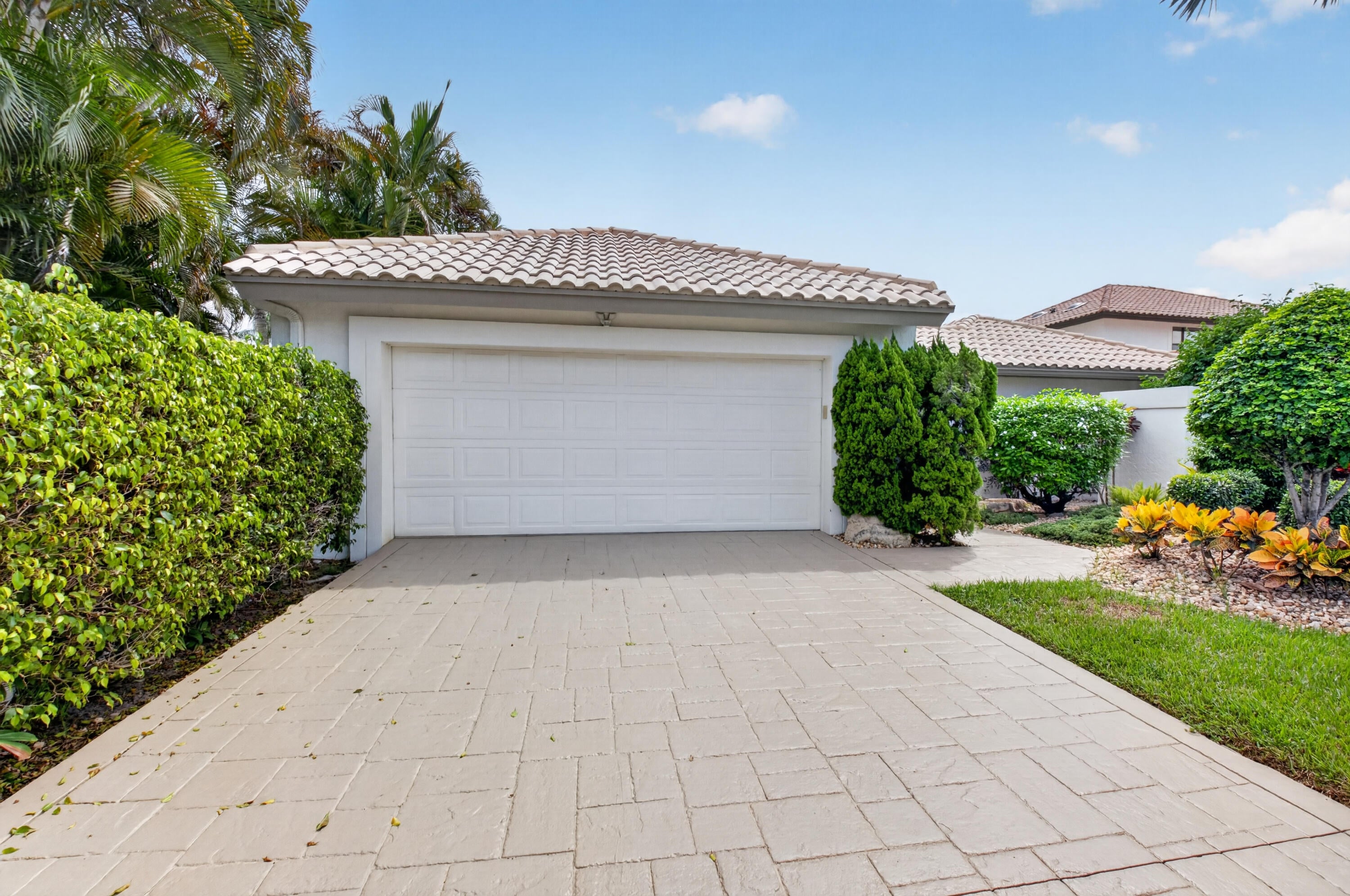 19380 Cedar Glen Drive