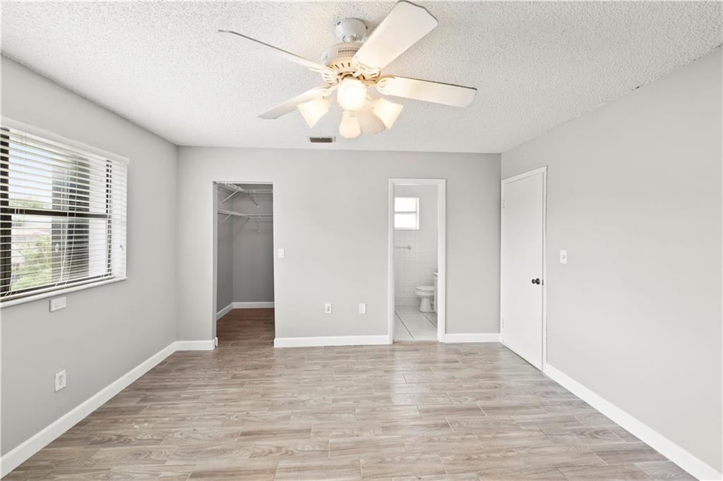 Deerwood Townhomes - Residential