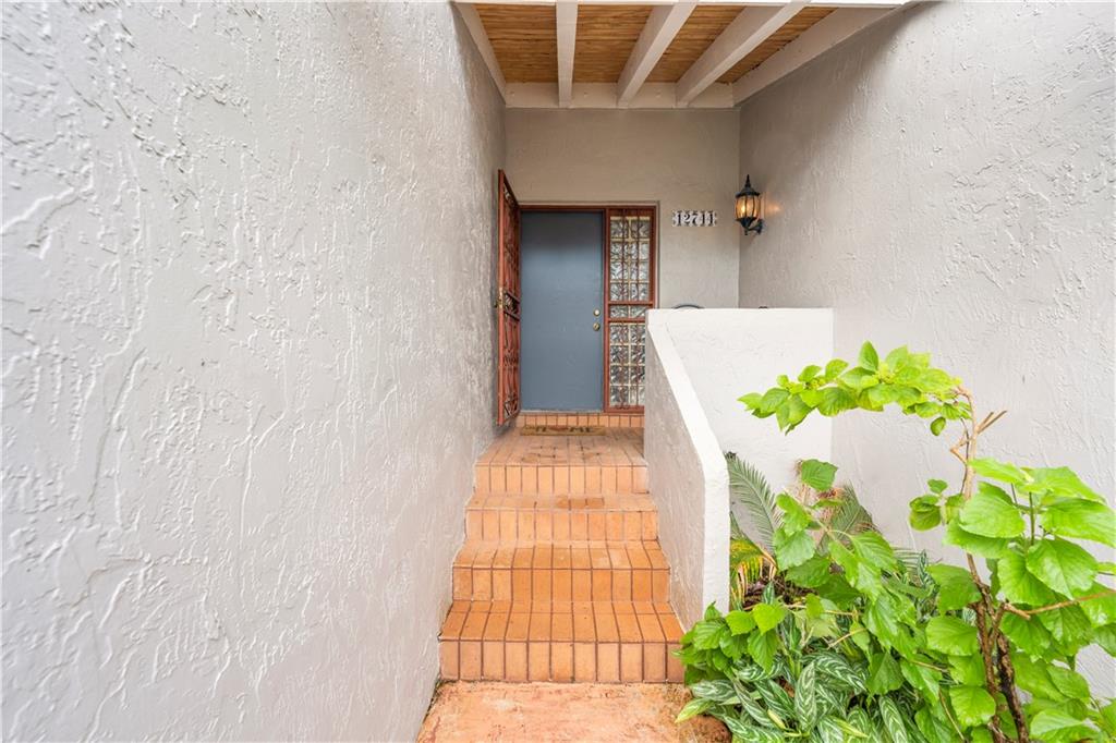 Deerwood Townhomes - Residential