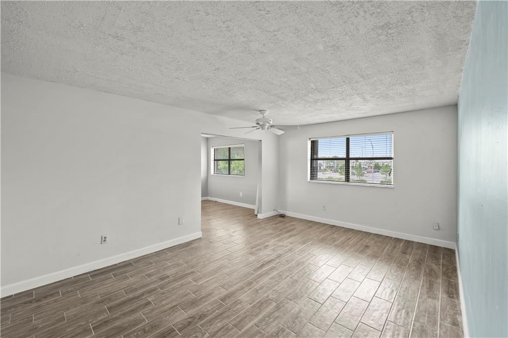 Deerwood Townhomes - Residential