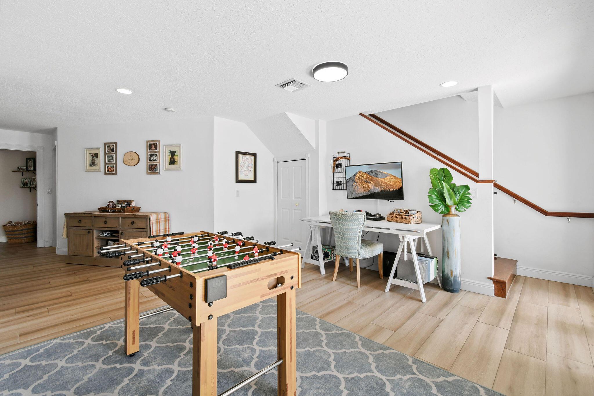 Lake Clarke Shores - Residential Lease