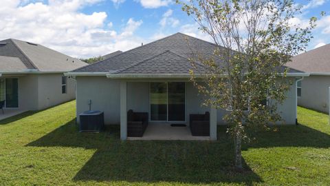 A home in Port St Lucie