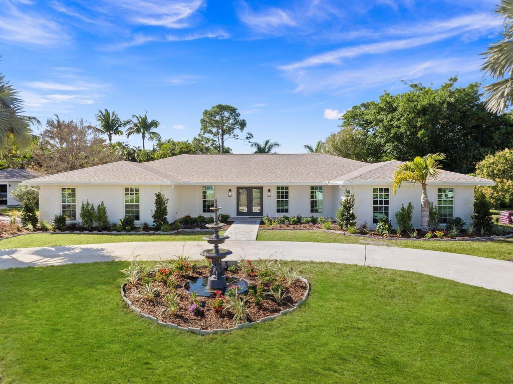 Photo of 2961 SE Dalhart Road, Port Saint Lucie, FL 34952 (MLS # R11053780)