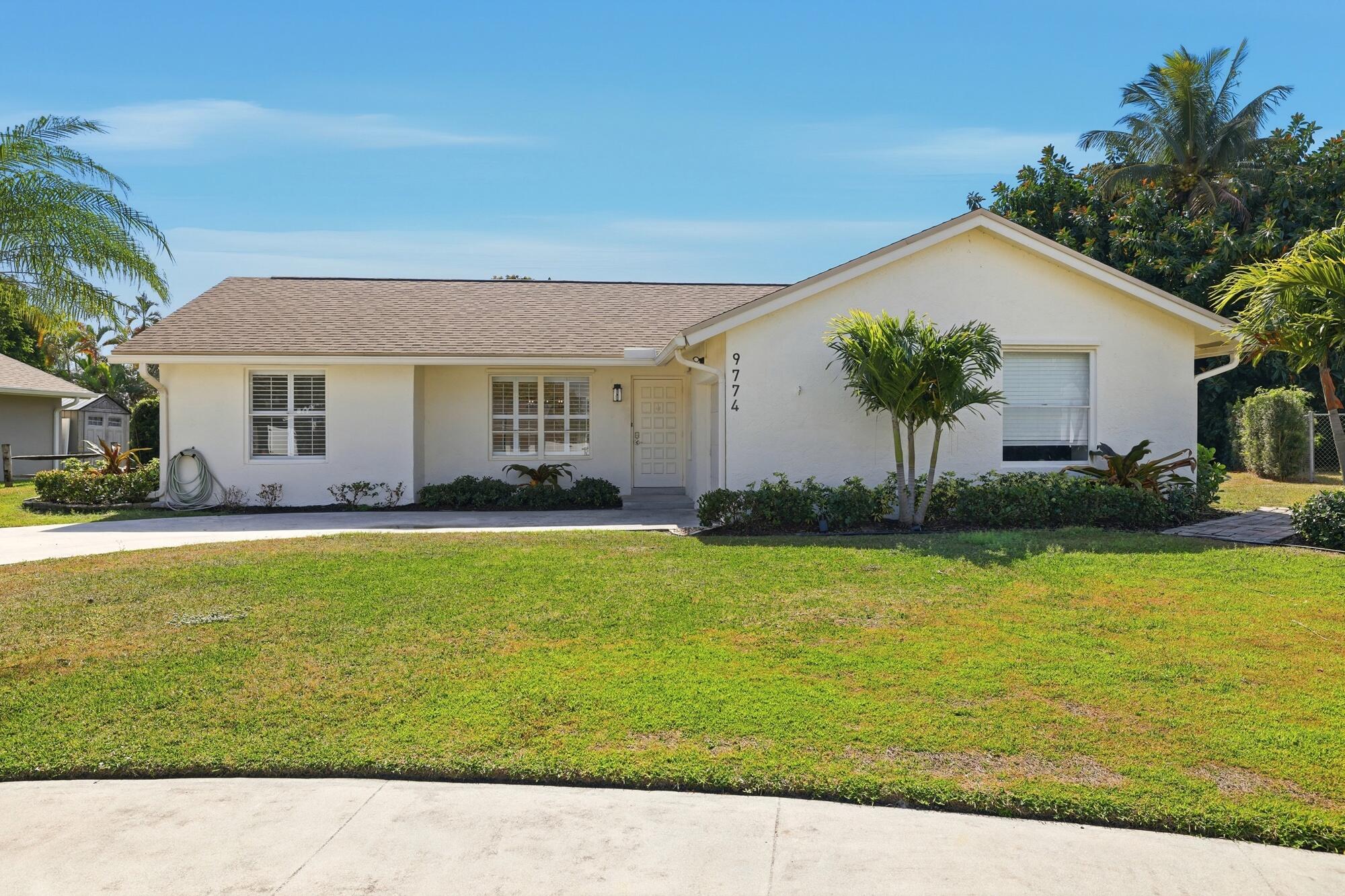 AMERICAN HOMES AT BOCA RATON 7 - Residential