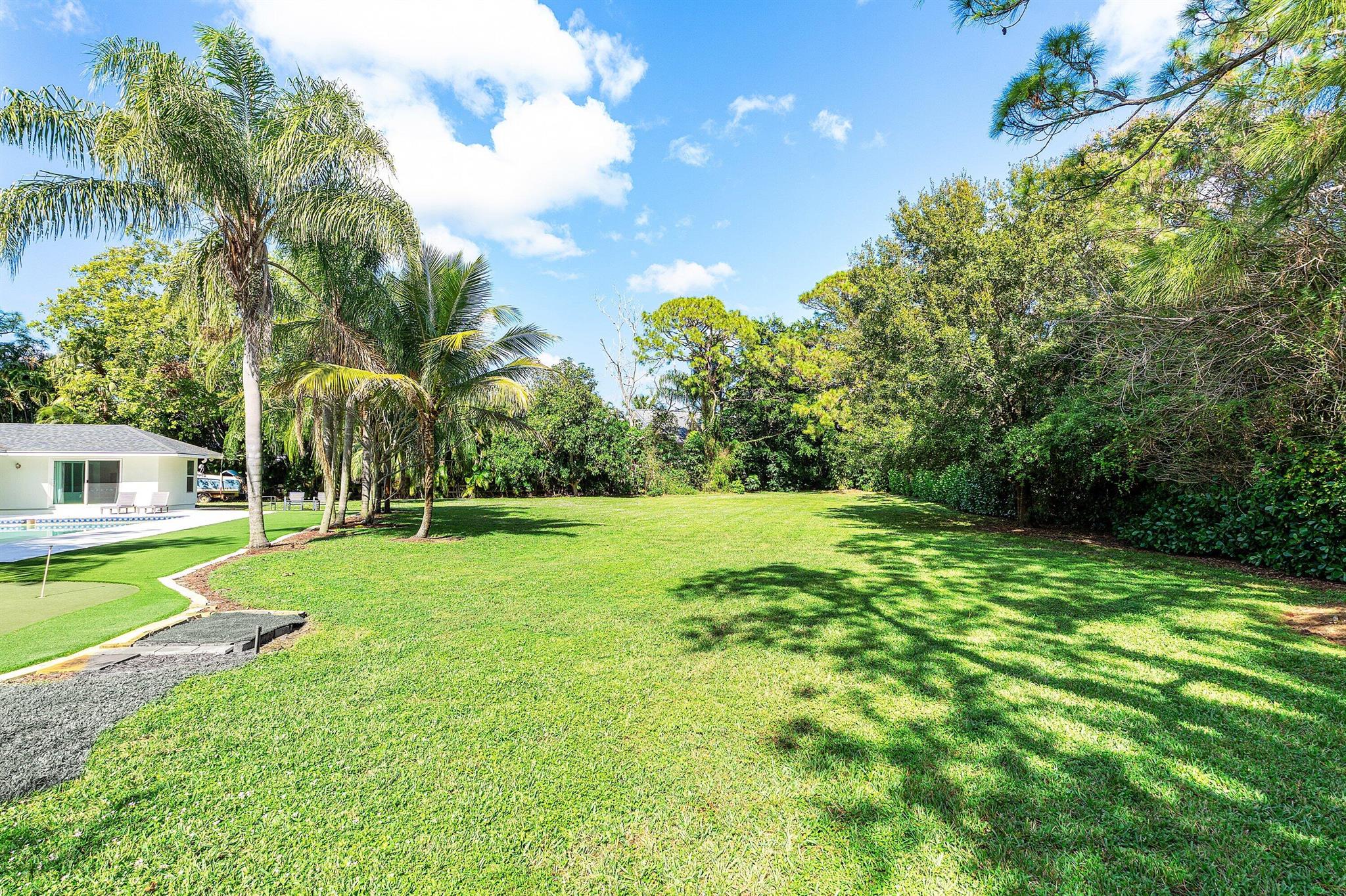 IMPERIAL WOODS - Residential