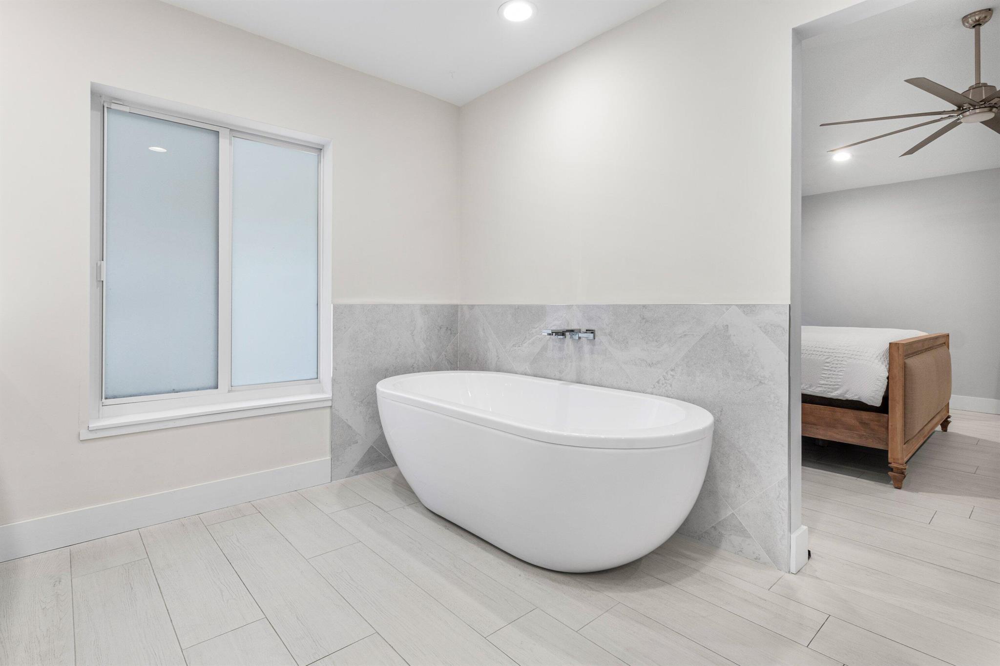 IMPERIAL WOODS - Residential